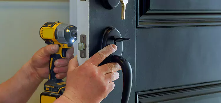 Locksmith Emergency Service Neenah