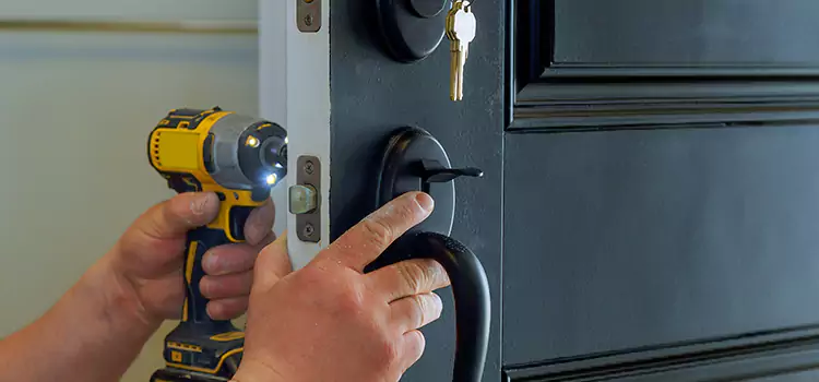 Commercial Door Lock Installation Neenah