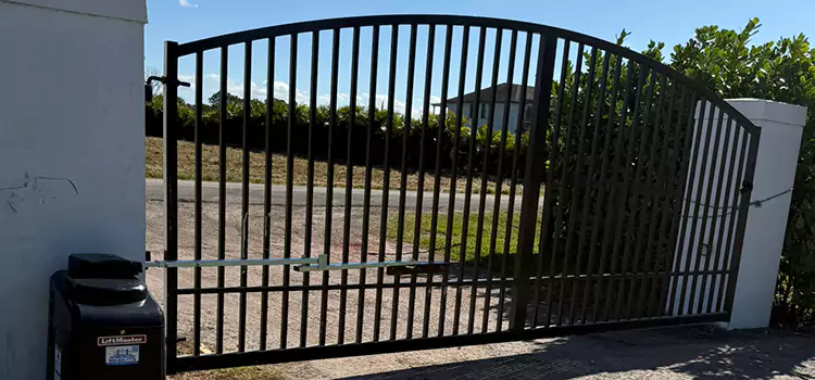 Driveway Fence Repair Neenah