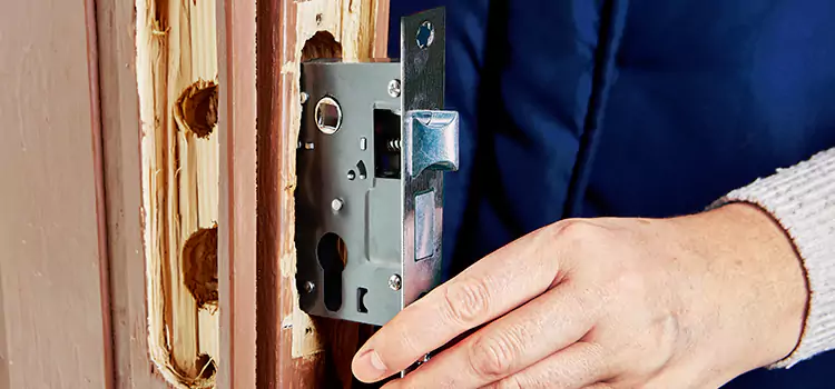 Garage Door Lock Replacement Neenah